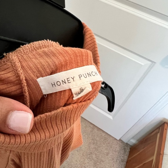 Tan Ribbed Bodysuit - Picture 9 of 9